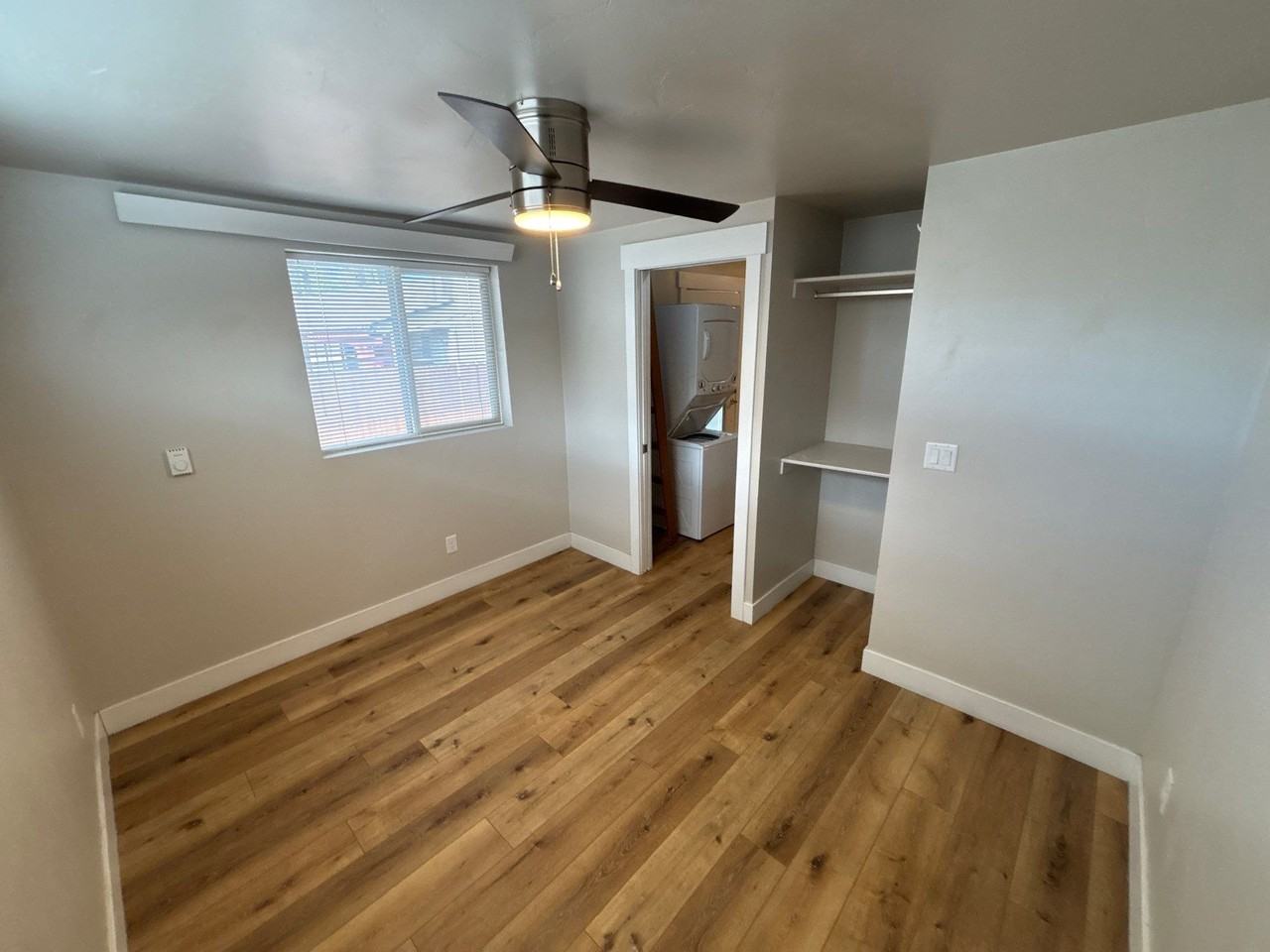 280 E Washington Ave #G - Photo 6 of 19