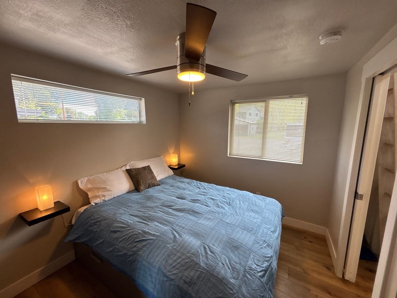 280 E Washington Ave #A - Photo 5 of 13