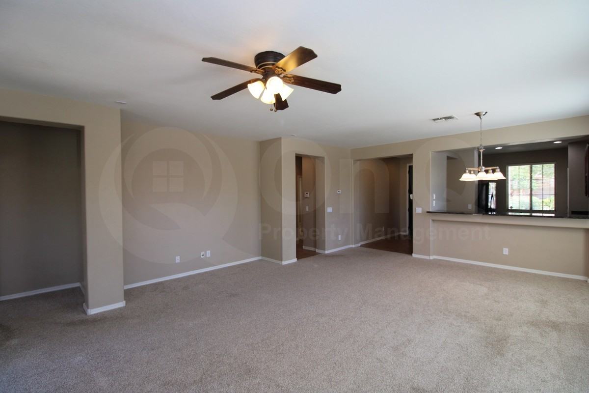 29302 N 67th Dr - Photo 6 of 20