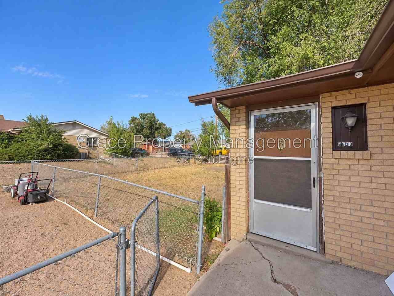 6630 Knox Ct - Photo 7 of 8