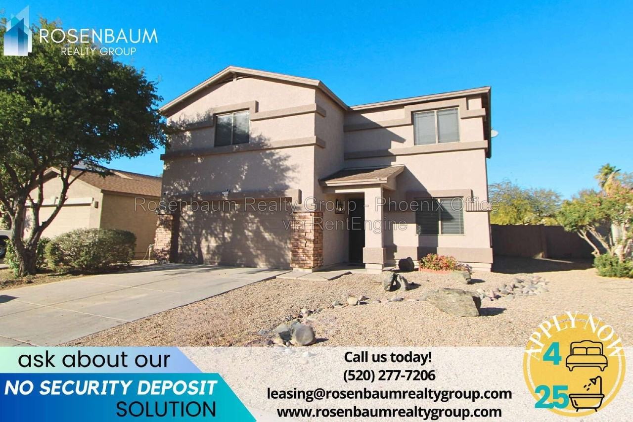 1746 E Desert Moon Trl