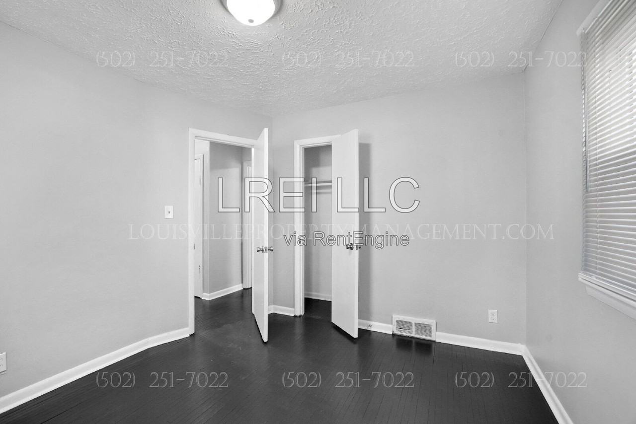 803 Cecil Ave - Photo 4 of 16