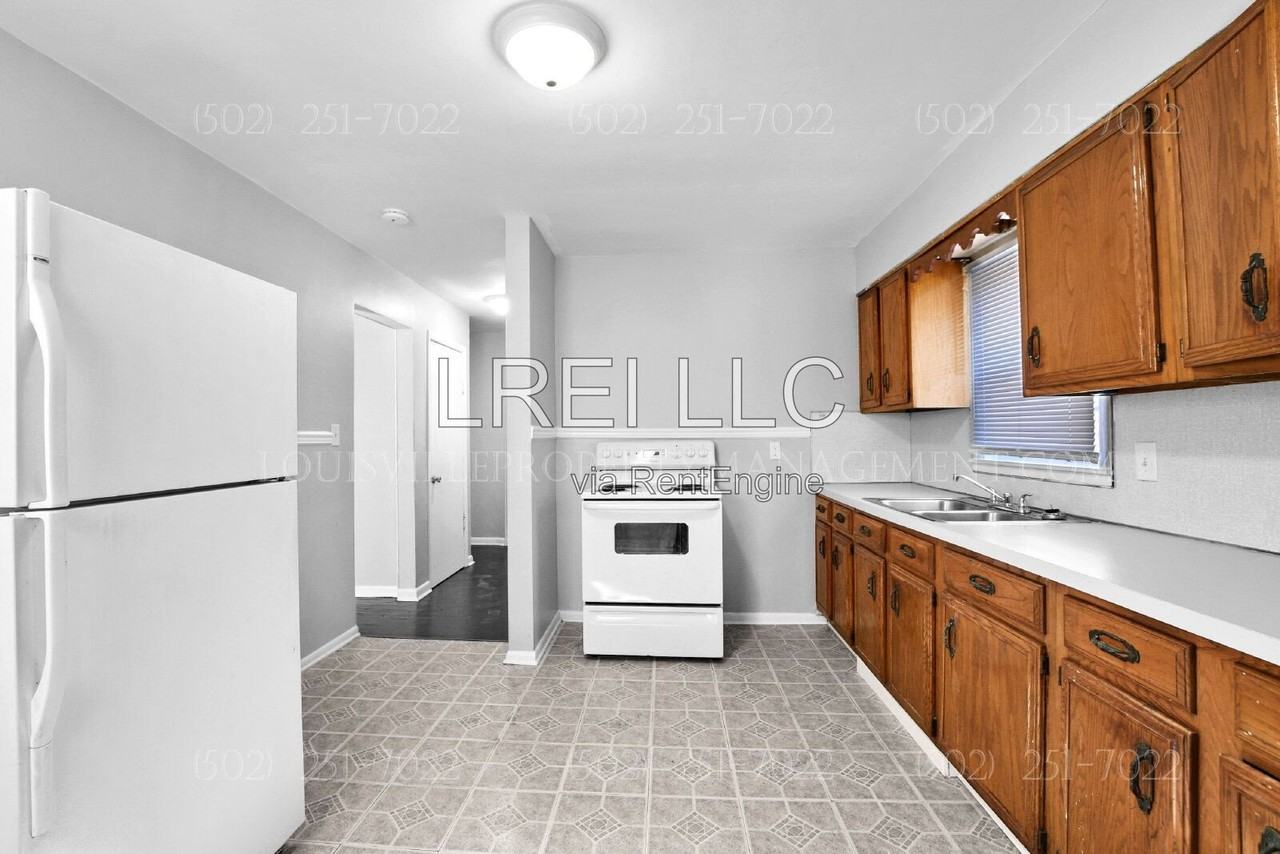 803 Cecil Ave - Photo 7 of 16