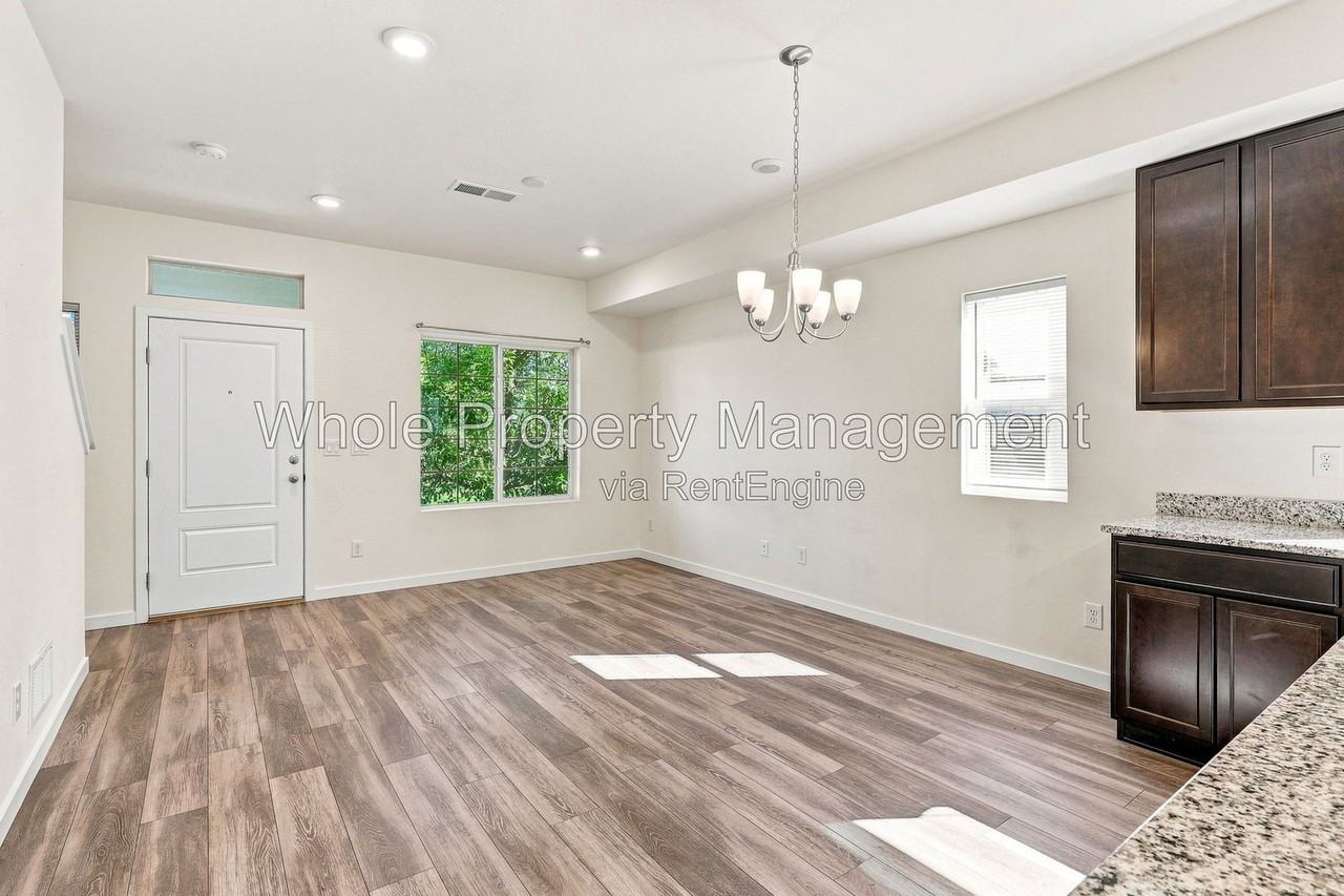 871 E 98th Ave #1401 - Photo 4 of 26