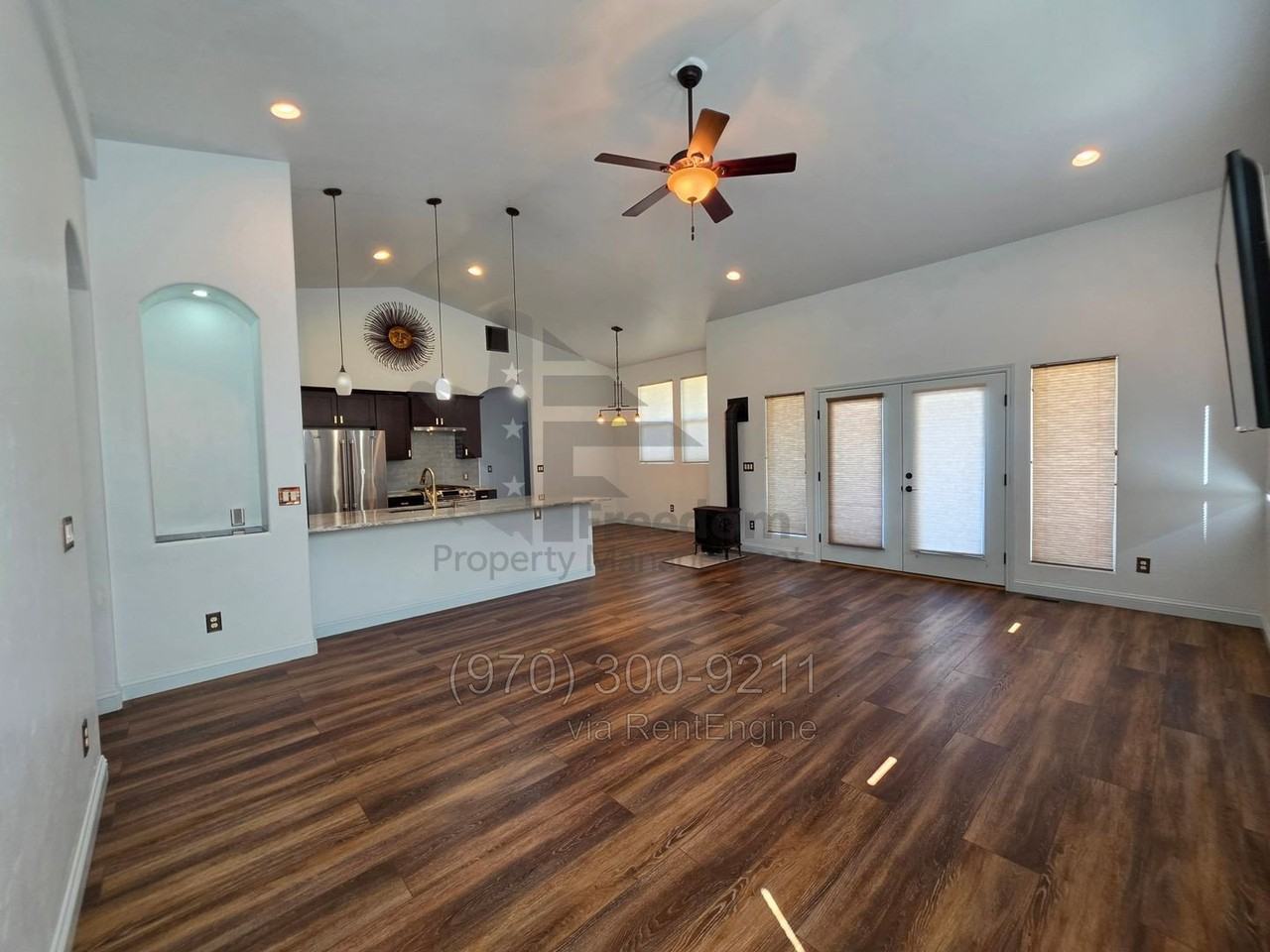 2096 Two Wood Dr - Photo 5 of 28