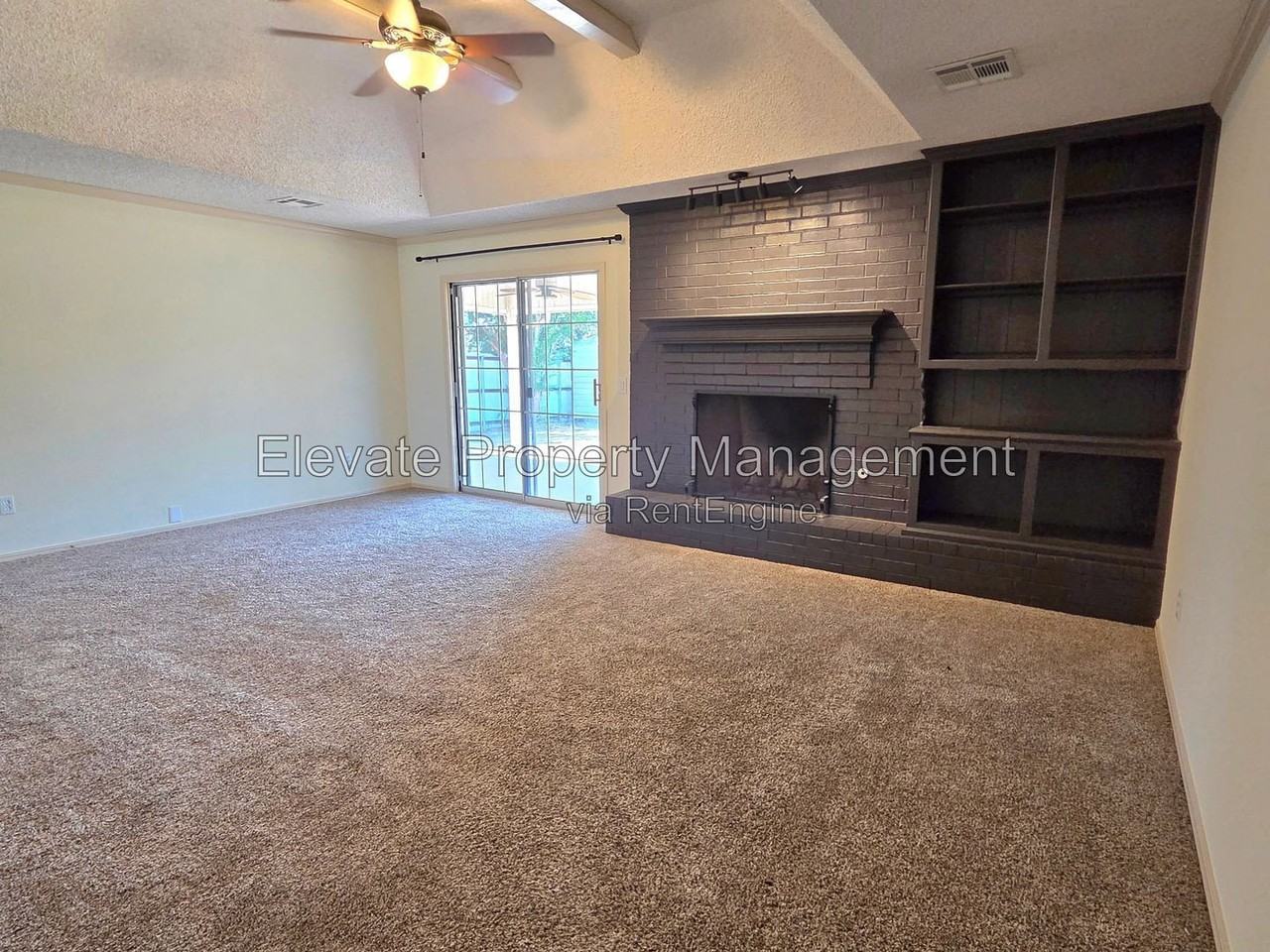 1204 Sw 128th St - Photo 7 of 19