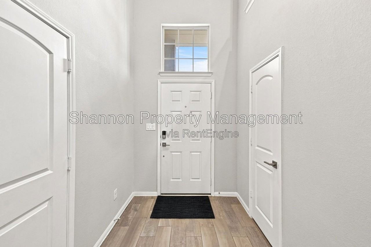2747 Meandering Elm Trl - Photo 6 of 48