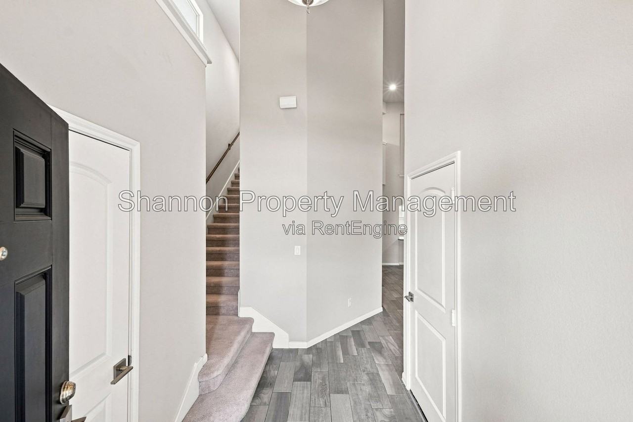 2747 Meandering Elm Trl - Photo 7 of 48