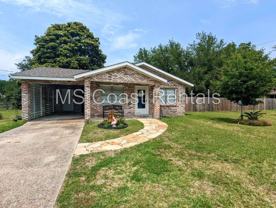 104 Charleswood Ln - Photo 1 of 1