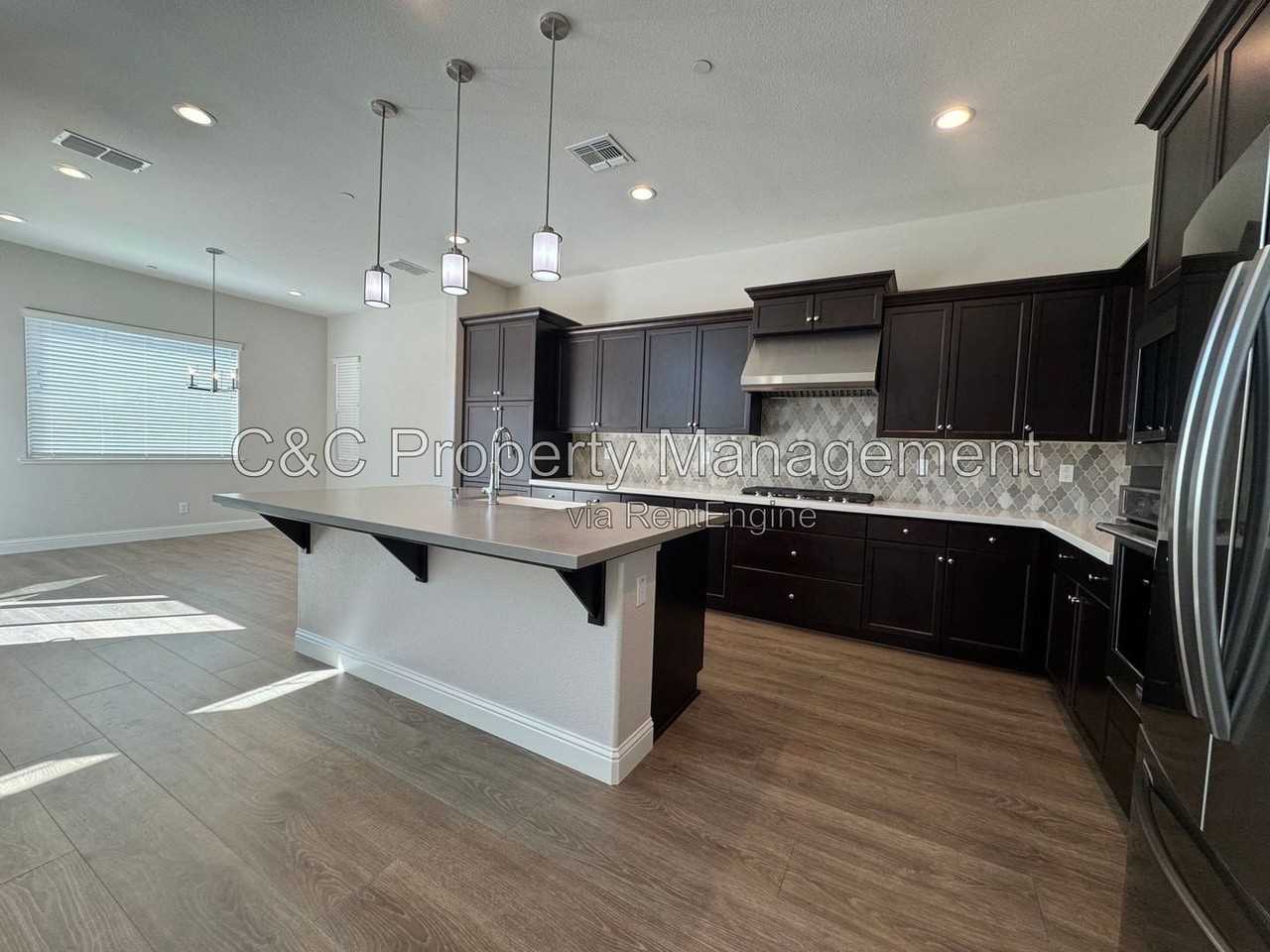 3027 Andesite Dr - Photo 2 of 36