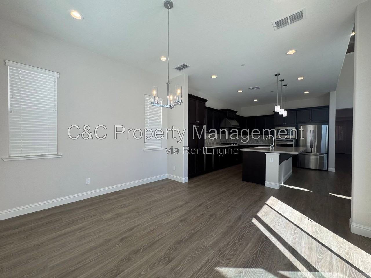 3027 Andesite Dr - Photo 4 of 36