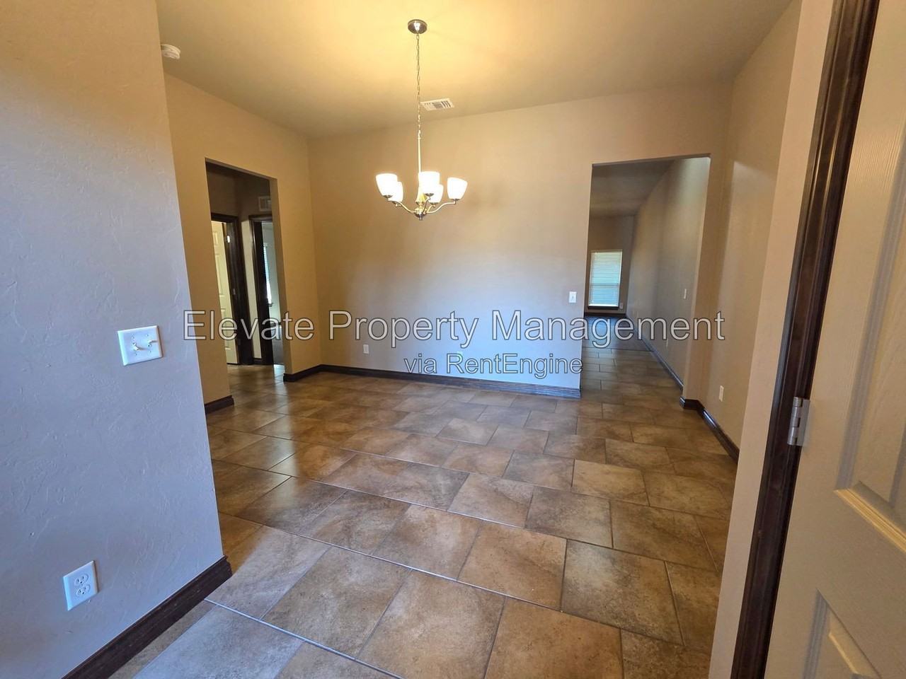 2209 Starwood Way - Photo 4 of 16