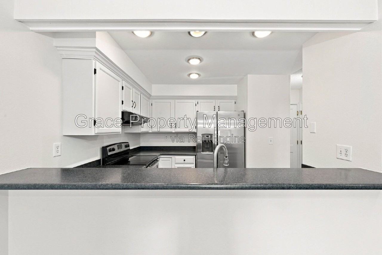 2881 W Long Dr #B - Photo 7 of 24