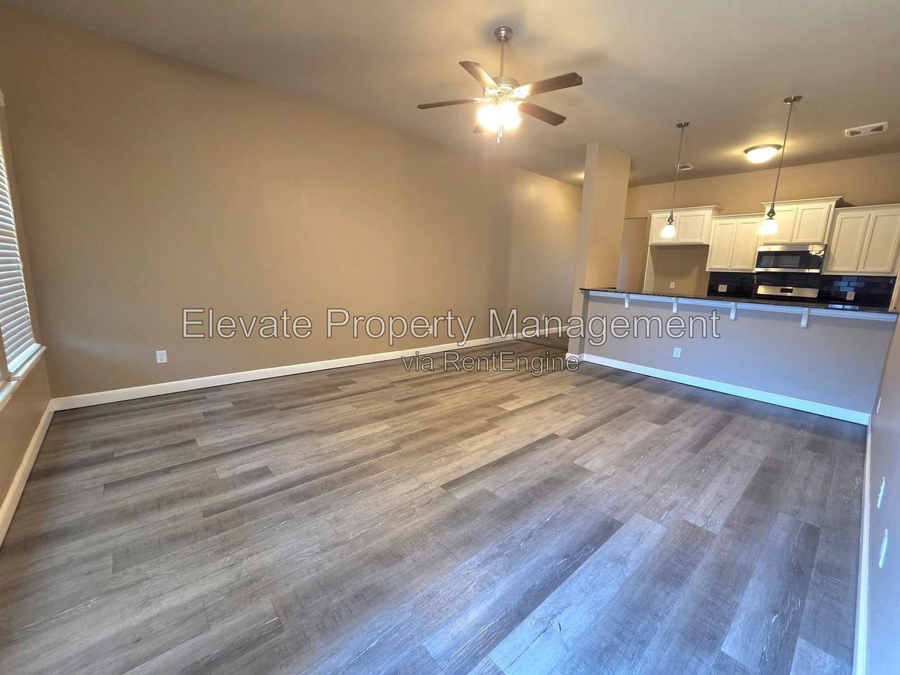 2202 Ailsa Rd - Photo 3 of 13