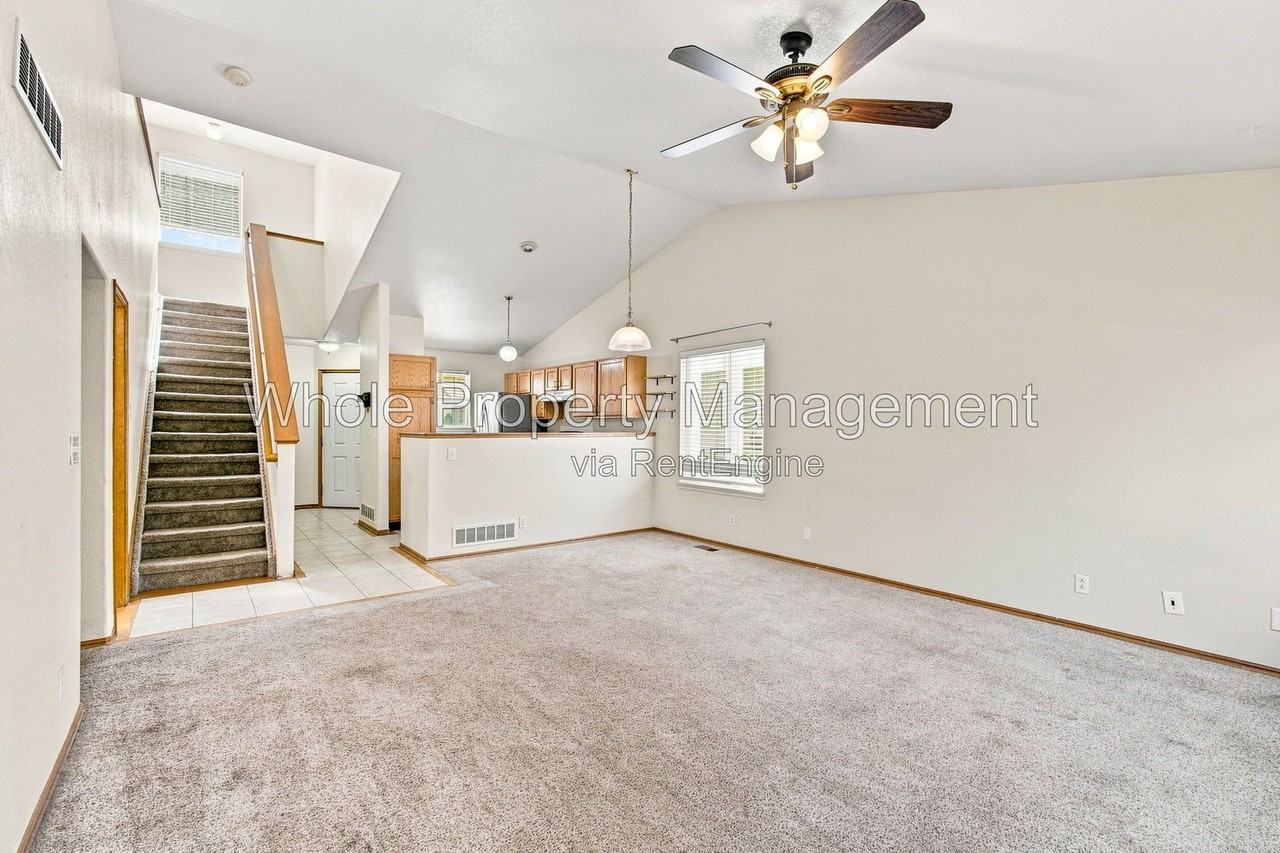 3189 E 106th Ave - Photo 4 of 28