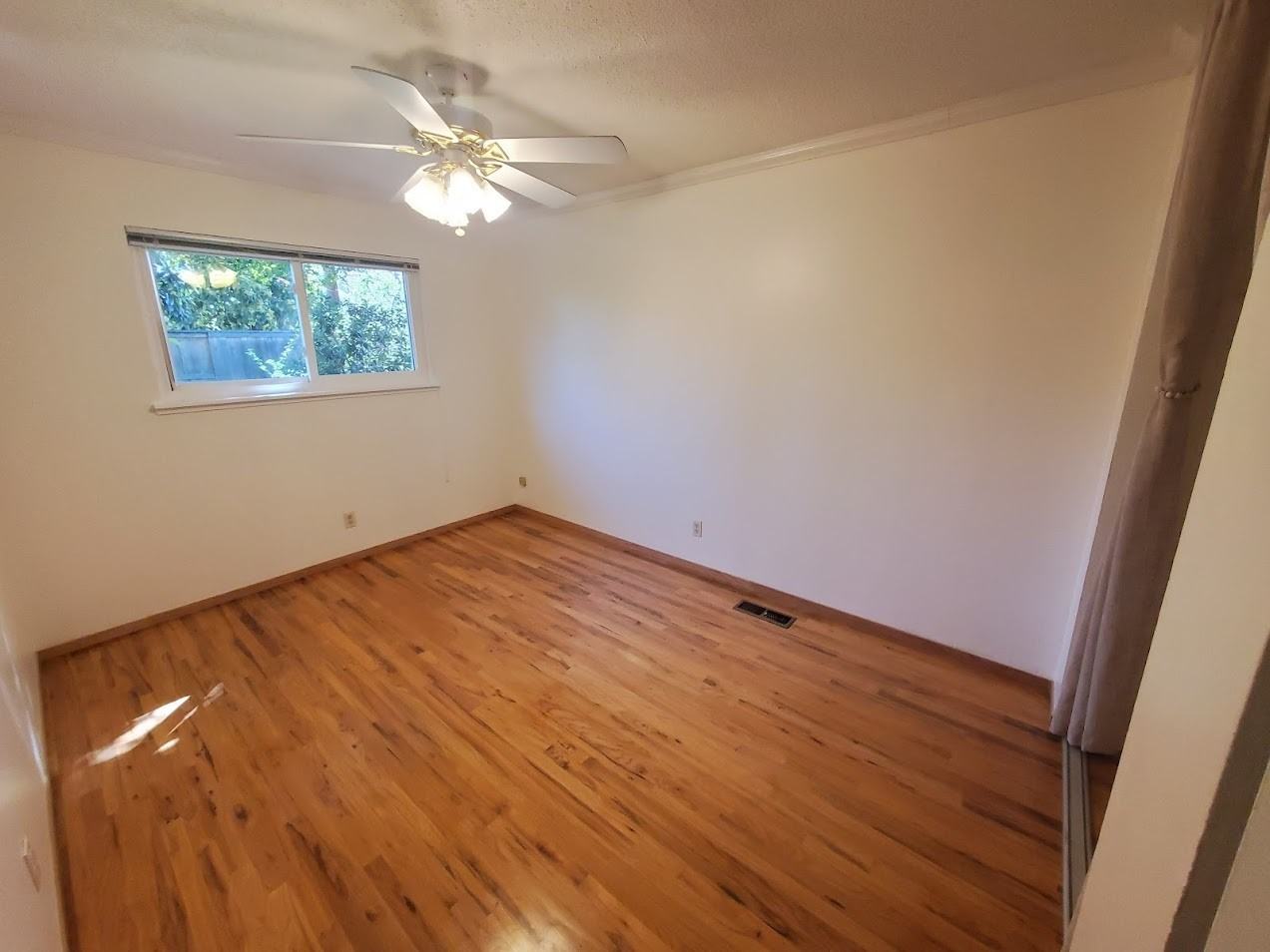 844 Kern St - Photo 7 of 19