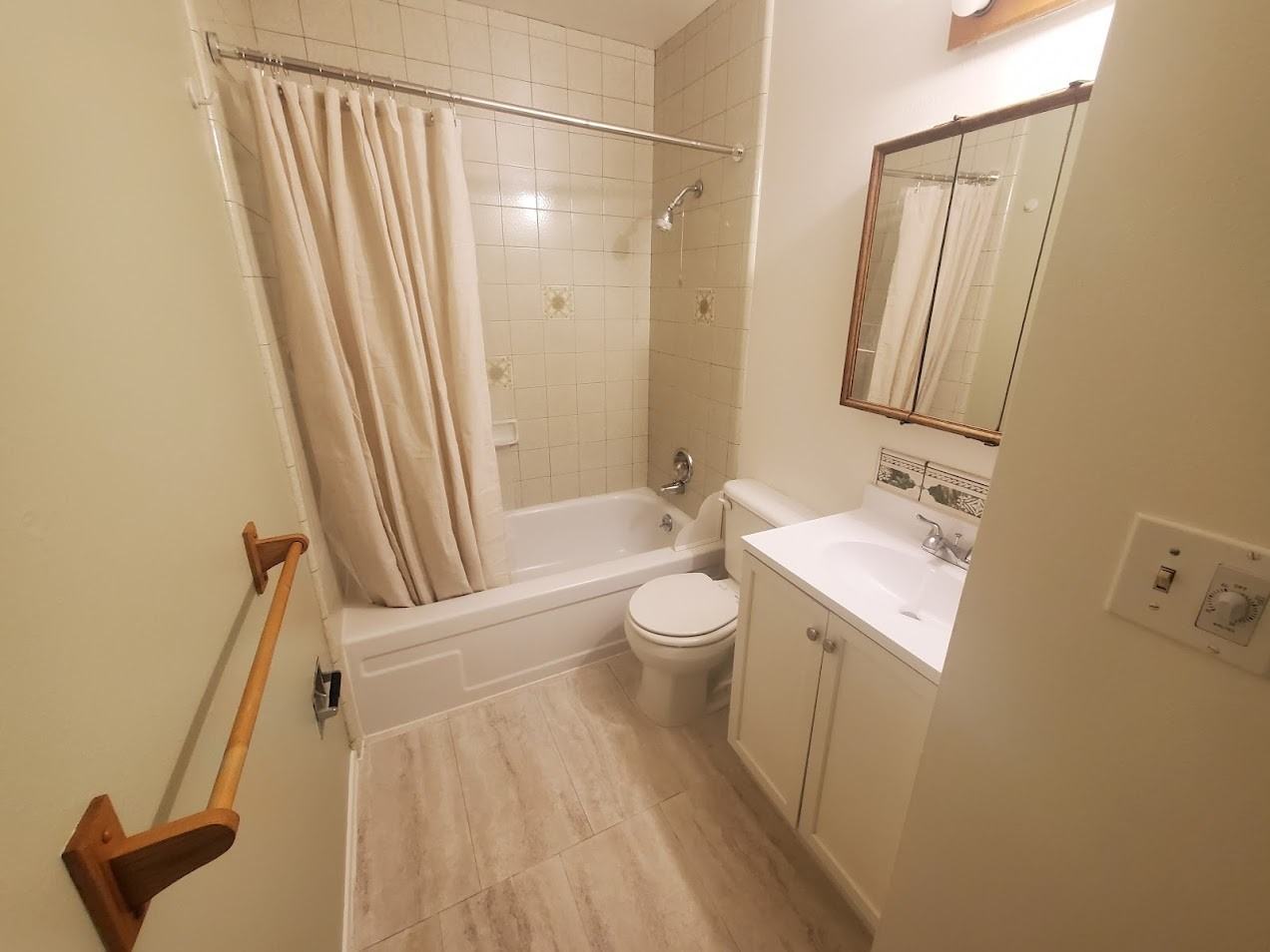 844 Kern St - Photo 5 of 19