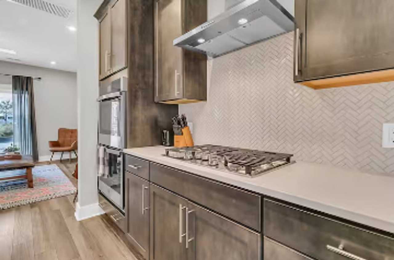 4503 Durant Ave - Photo 4 of 27