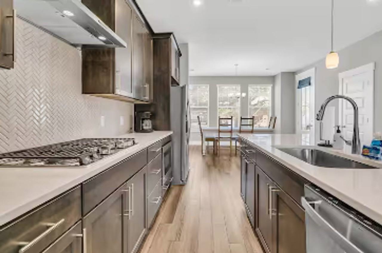4503 Durant Ave - Photo 6 of 27