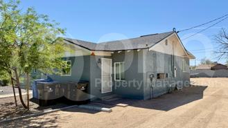 1825 E Harvard St #1 - Photo 1 of 1