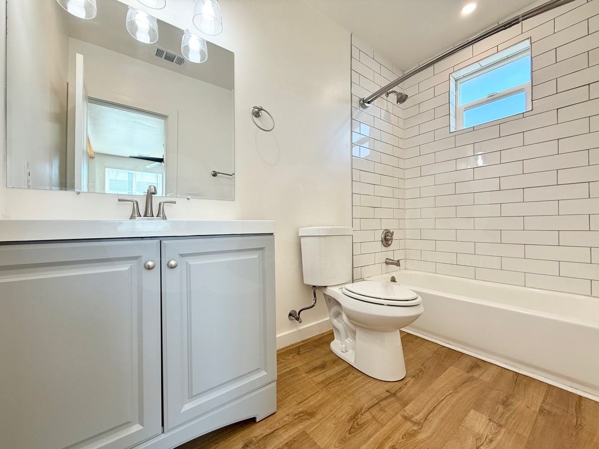 1825 E Harvard St #1 - Photo 5 of 14