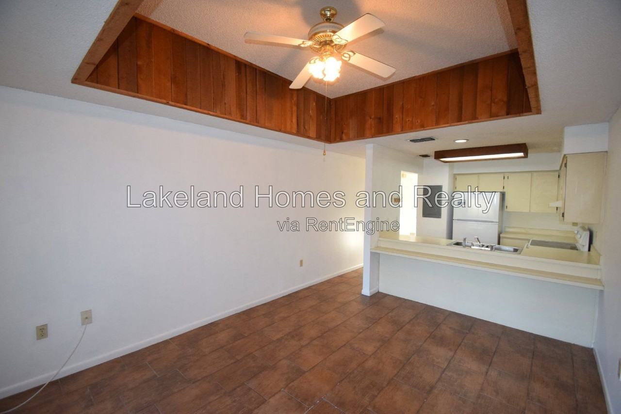 6055 Topher Trl - Photo 4 of 19