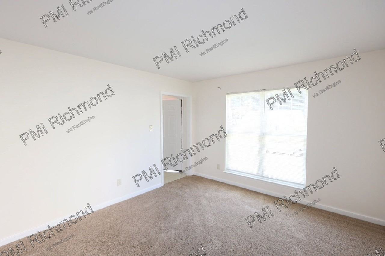 5437 Afton Overlook - Photo 4 of 48