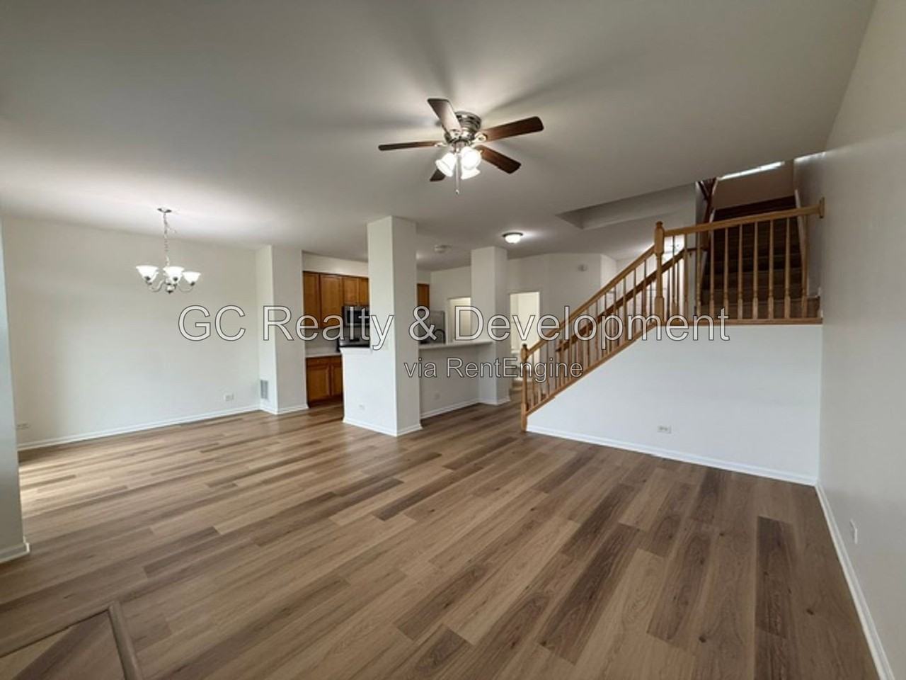 1028 Turin Dr - Photo 5 of 24