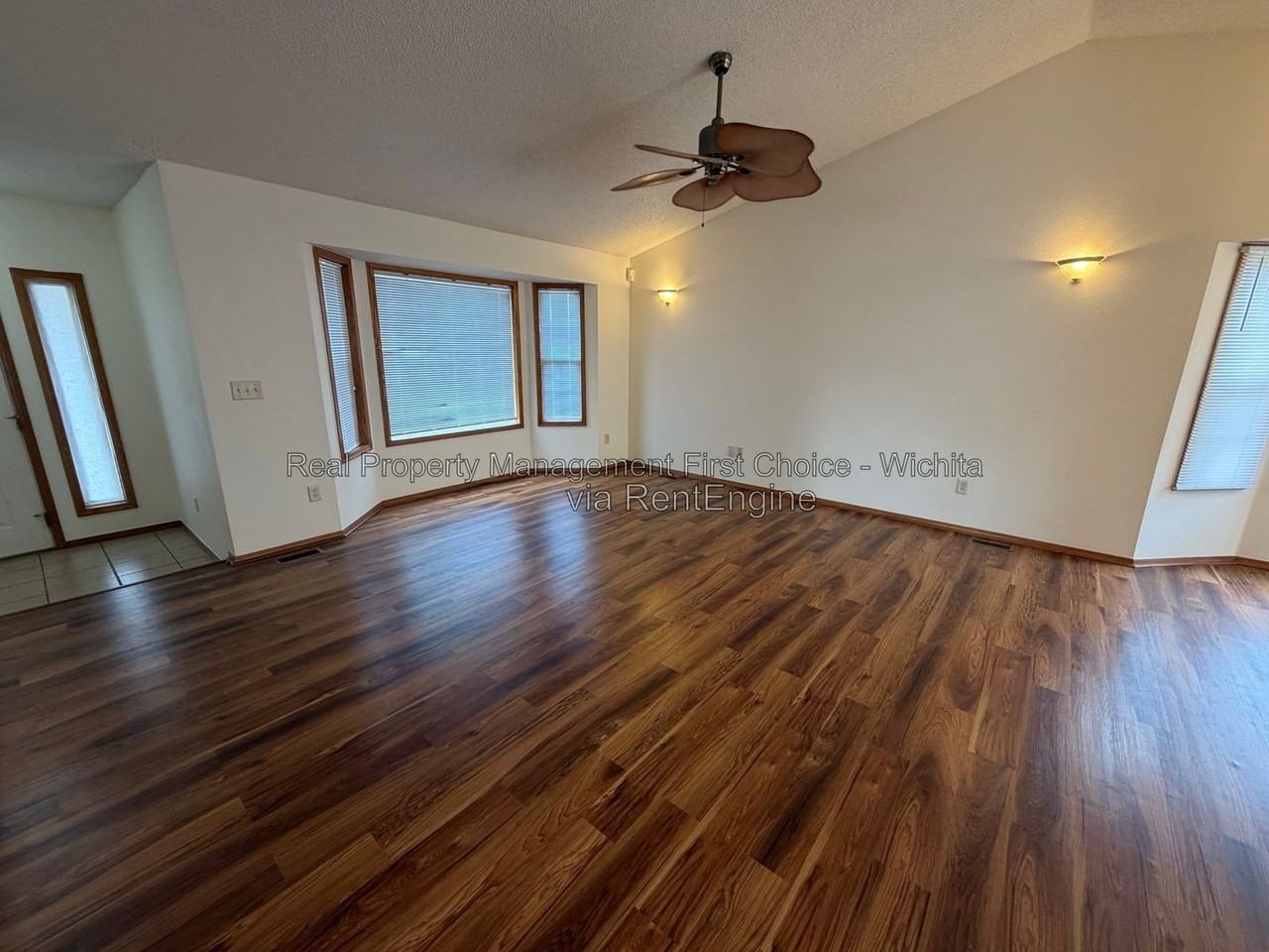 10805 E Funston St - Photo 6 of 42