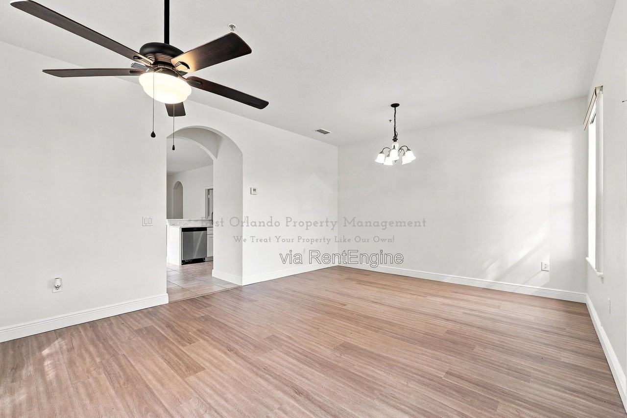 10402 Eastpark Lake Dr - Photo 7 of 44