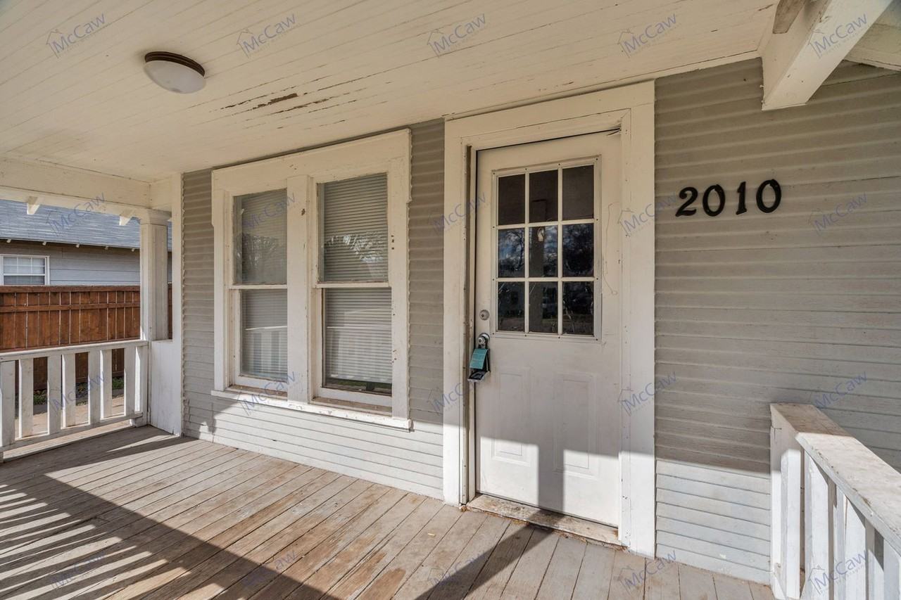 2010 Wilson Ave - Photo 3 of 22