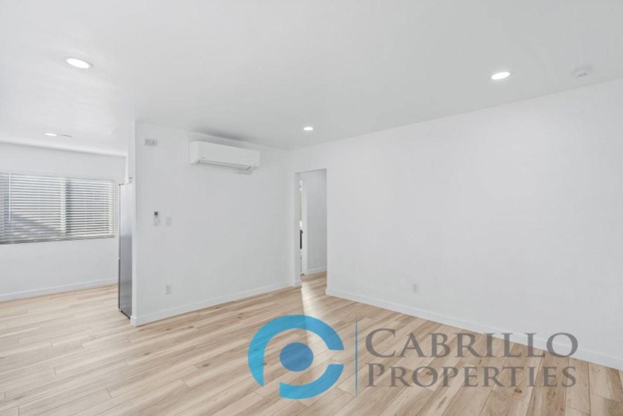 4665 34th St #6 - Photo 5 of 31