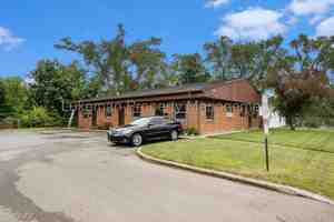 featured image of 1524 Henson Ave #2