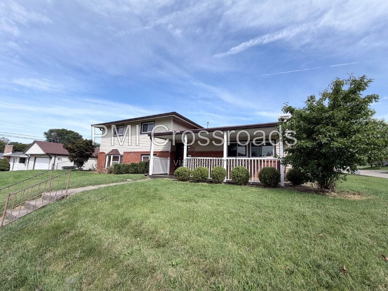 1343 Oakhill Ave - Photo 2 of 27