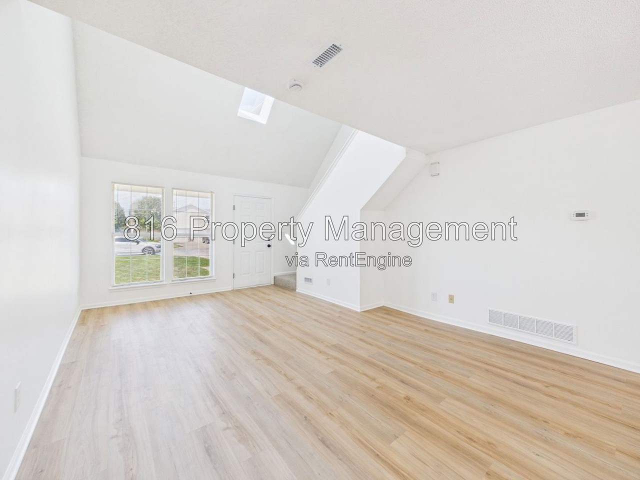 504 Spring Ave - Photo 2 of 33