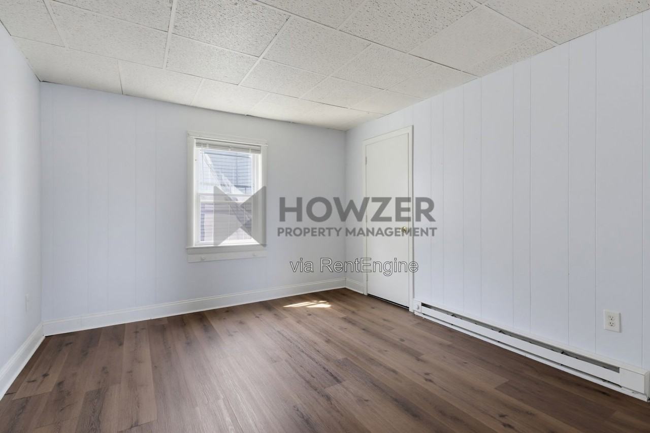 108 Clark St #3 - Photo 7 of 18