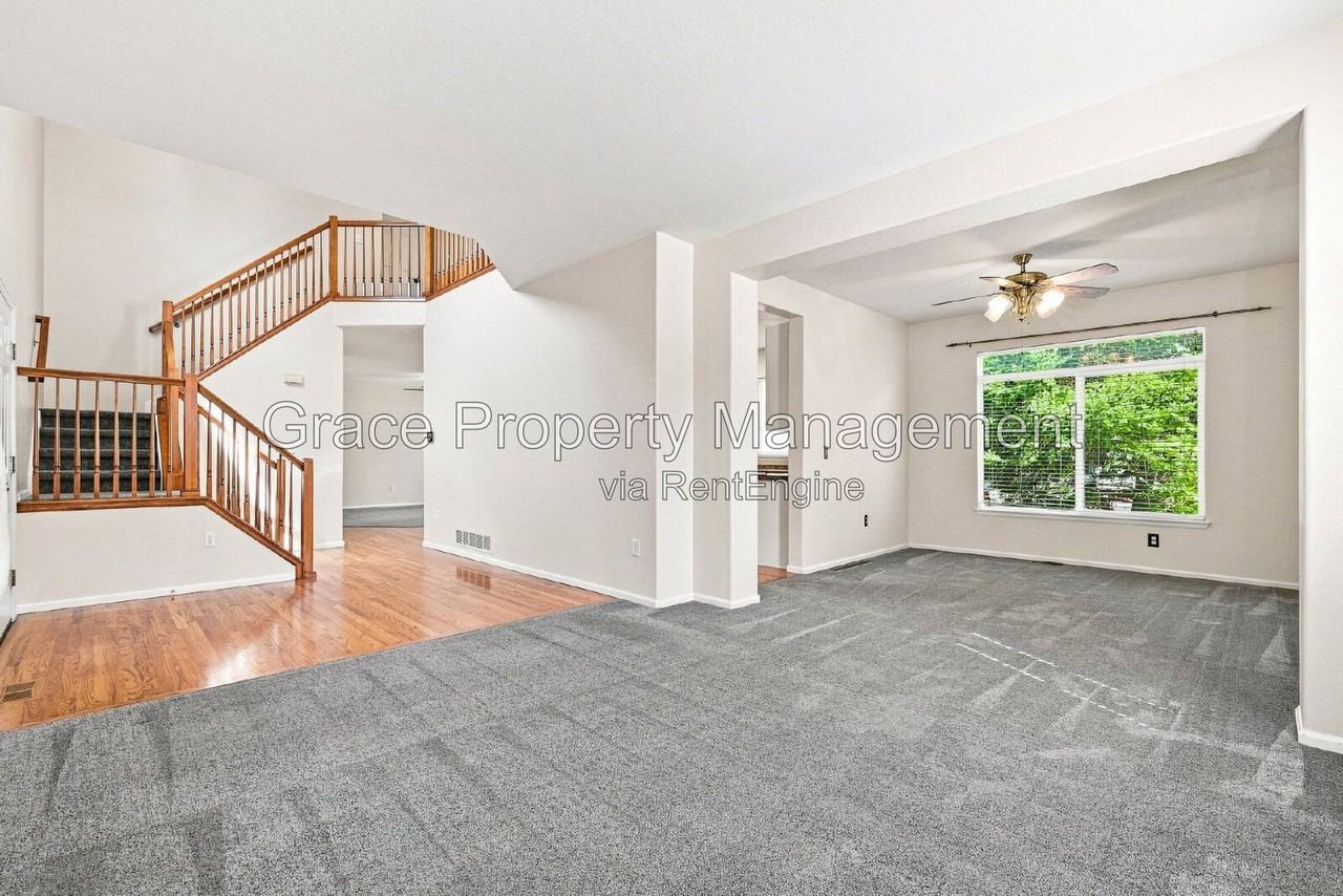 11434 Switzer Park Ln - Photo 4 of 23