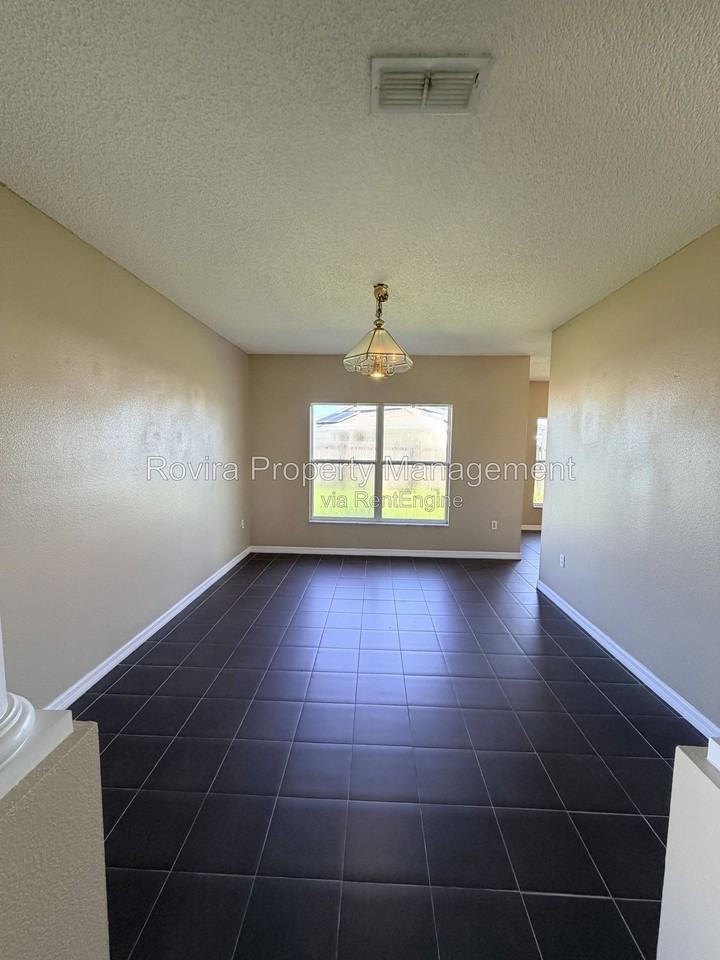 2225 Rio Grande Canyon Loop - Photo 7 of 22