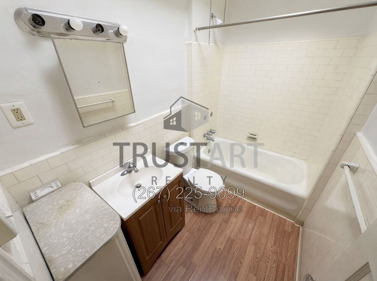 148 W Spencer Ave #2 - Photo 7 of 17