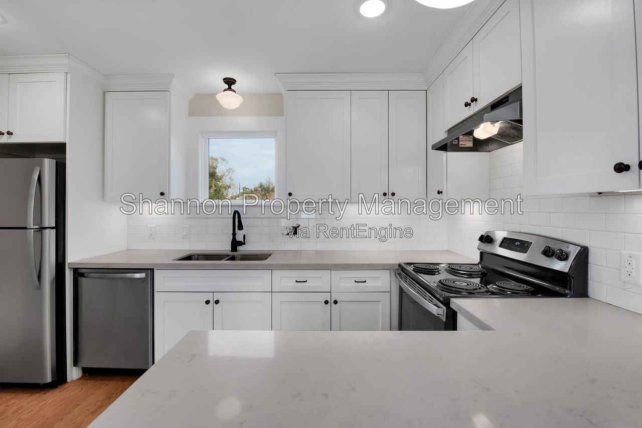 1217 Tulane St #A - Photo 5 of 24