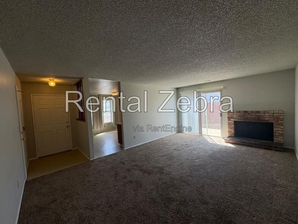 63 Skylark Ct - Photo 2 of 13