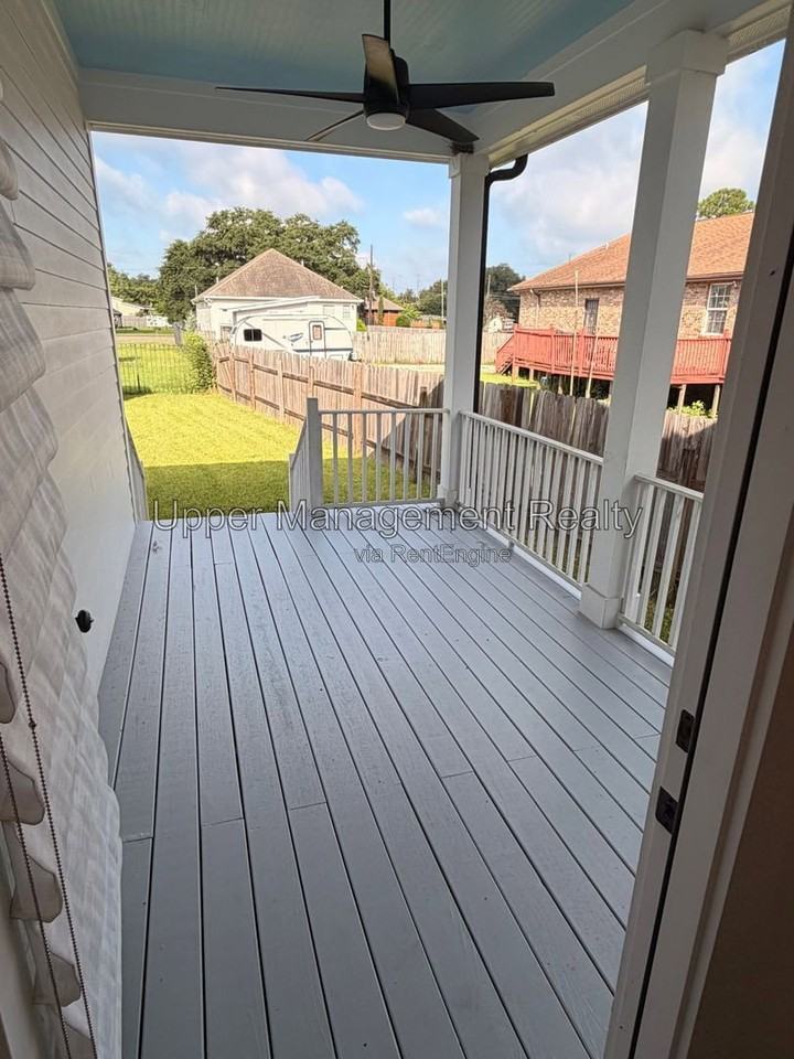5154 Montegut Dr - Photo 6 of 15