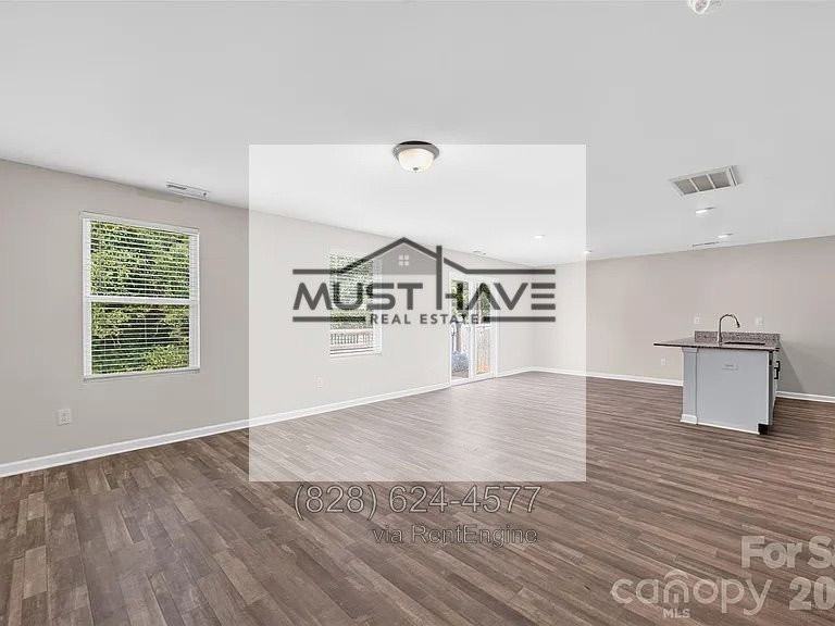 1475 Cannan Mountain Dr - Photo 6 of 8
