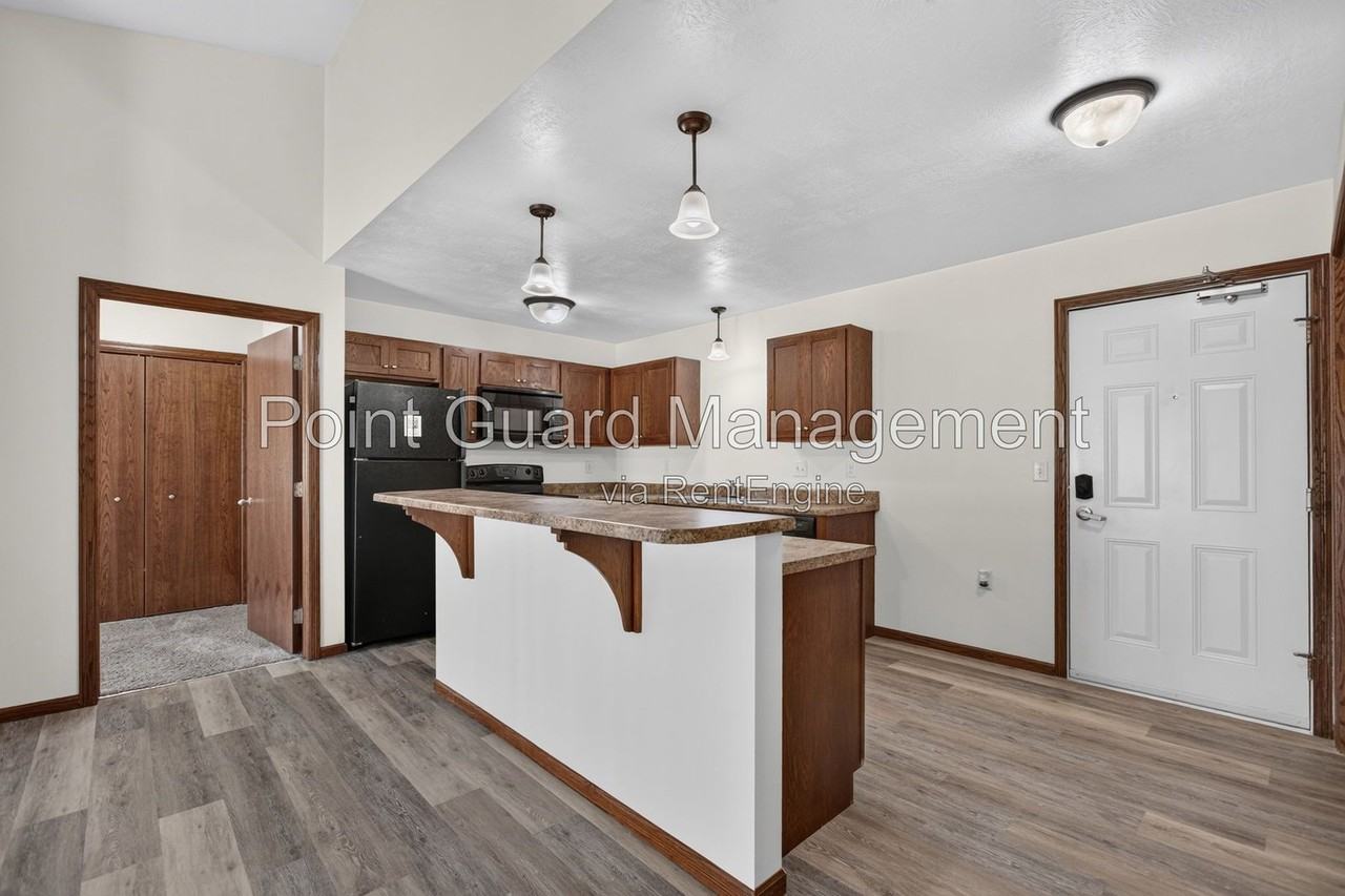 115 N Mable Ave #207 - Photo 2 of 41