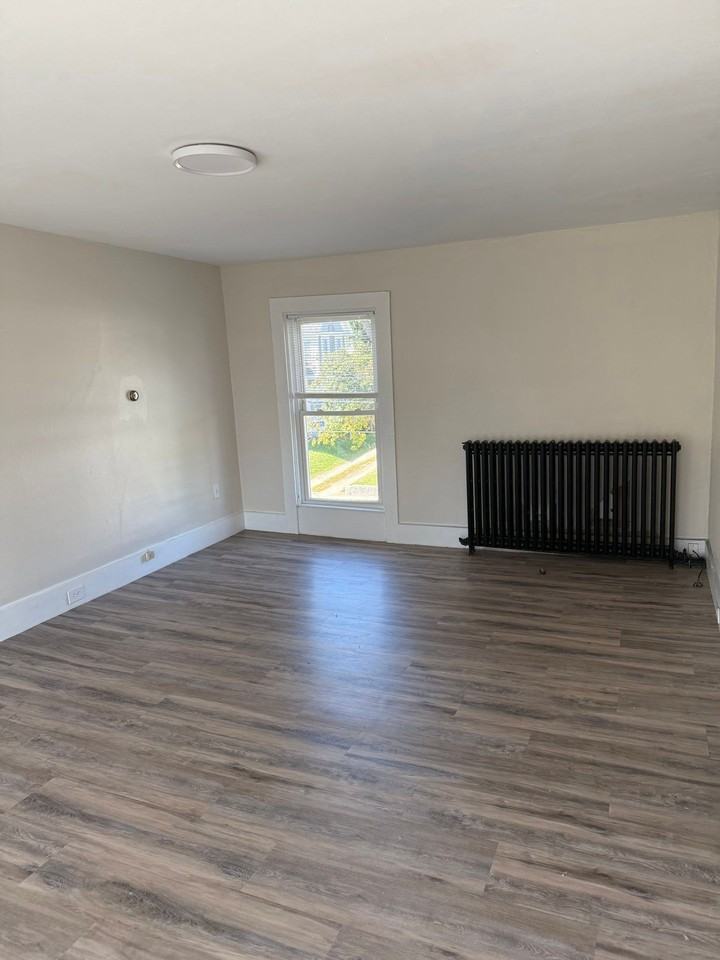 74 S State St #3 - Photo 4 of 13