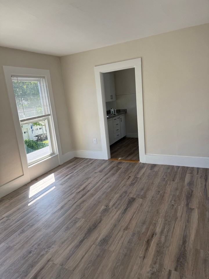 74 S State St #3 - Photo 5 of 13