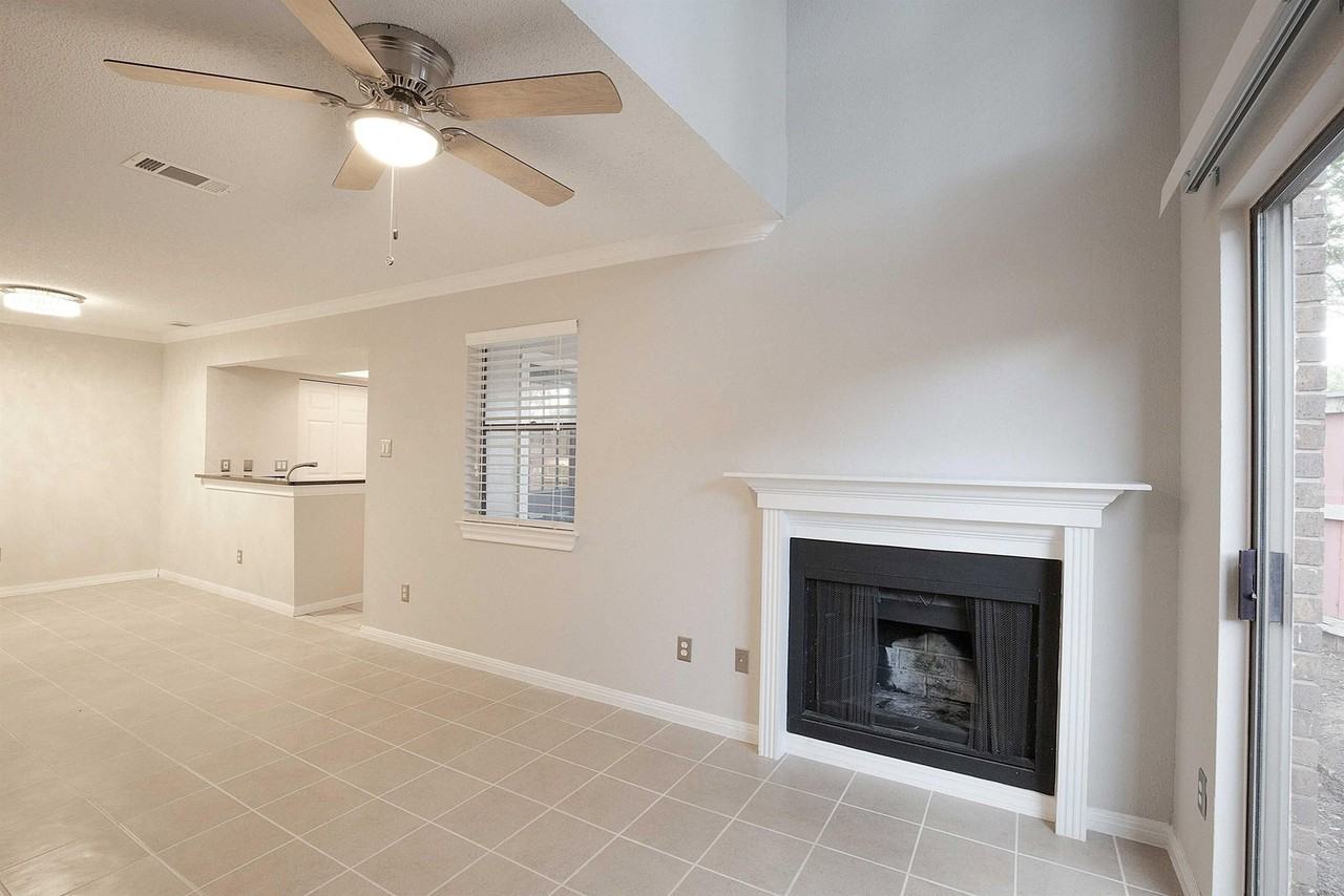7635 Guadalupe St #501 - Photo 5 of 50