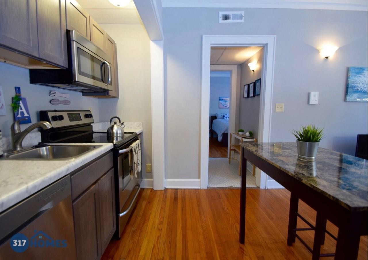 3603 N Washington Blvd #107 - Photo 4 of 24