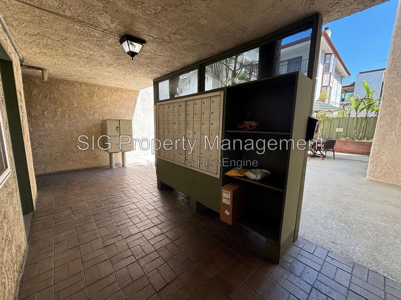 409 Burchett St #104 - Photo 4 of 8