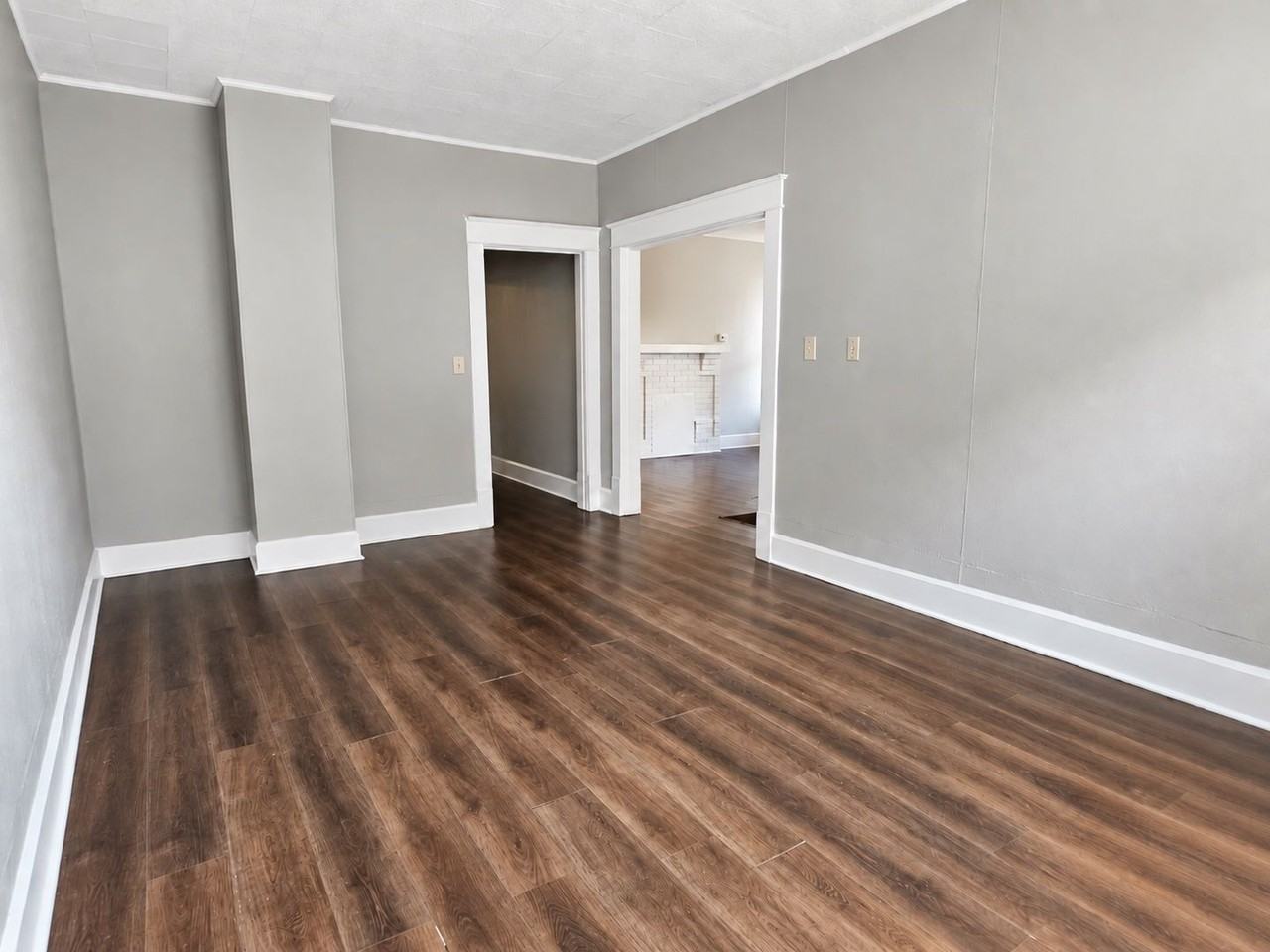 4323 Ohls Ave - Photo 5 of 17
